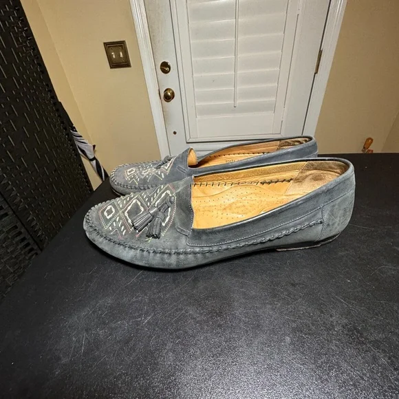 Santoni size 12 men’s grey loafers made in Italy